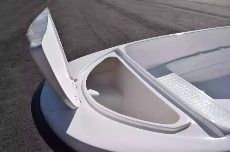 Стеклопластиковая лодка Пингвин (тримаран) в Реутове