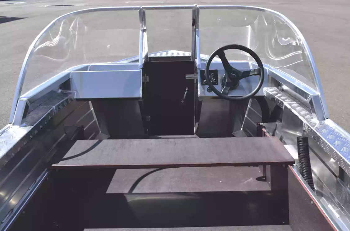 Алюминиевая лодка Wyatboat-390 DCM в Реутове