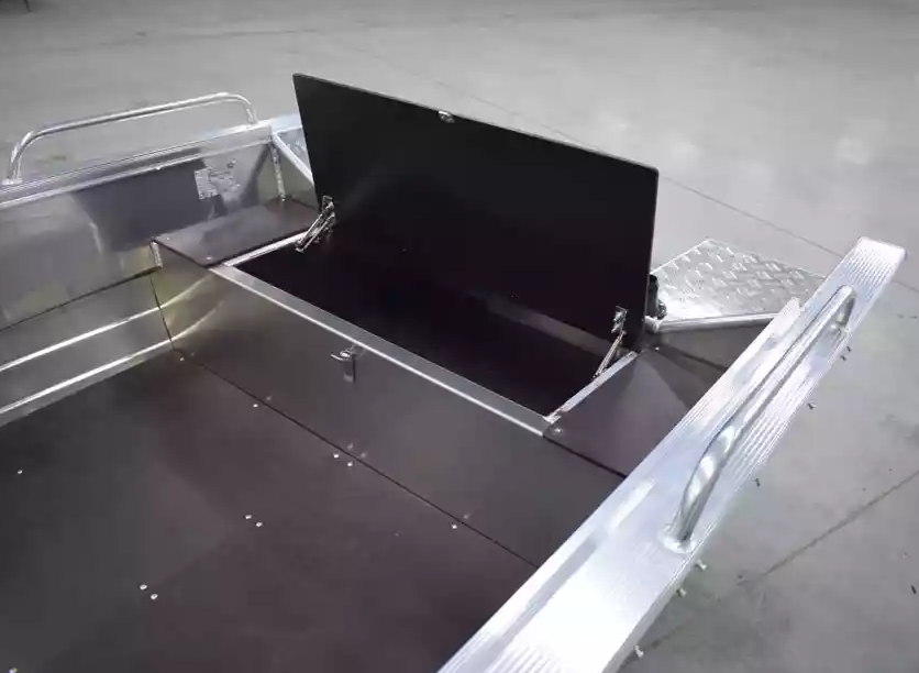 Алюминиевая лодка  Wyatboat-430 Р в Реутове