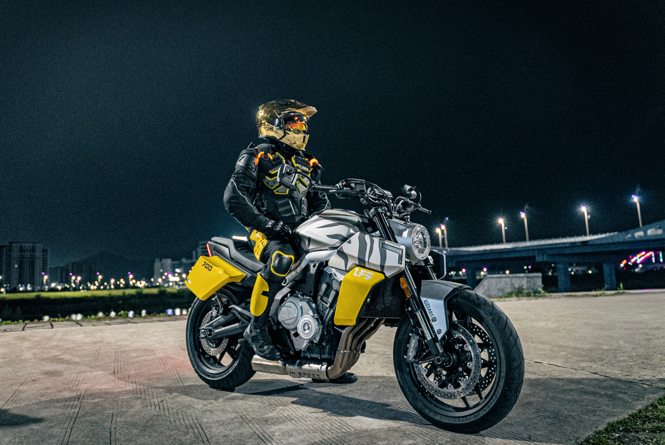 Мотоцикл Benda LFS 700 в Реутове