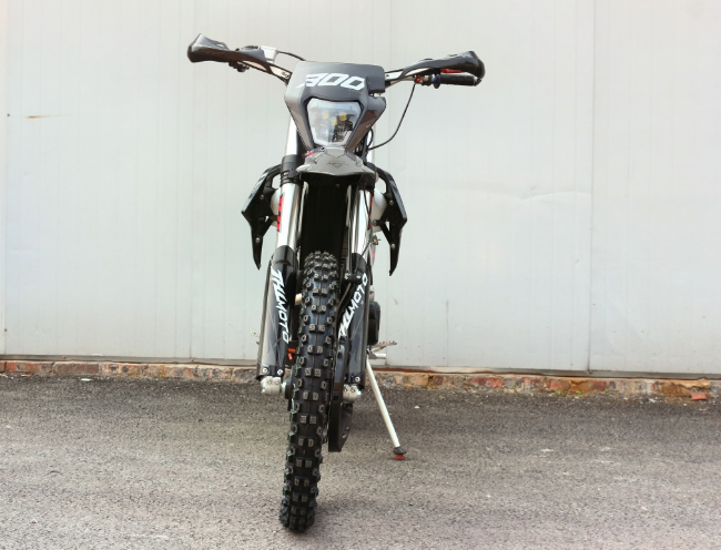 Мотоцикл JHLMOTO JHL Z3+ CB300 (175FMM) в Реутове