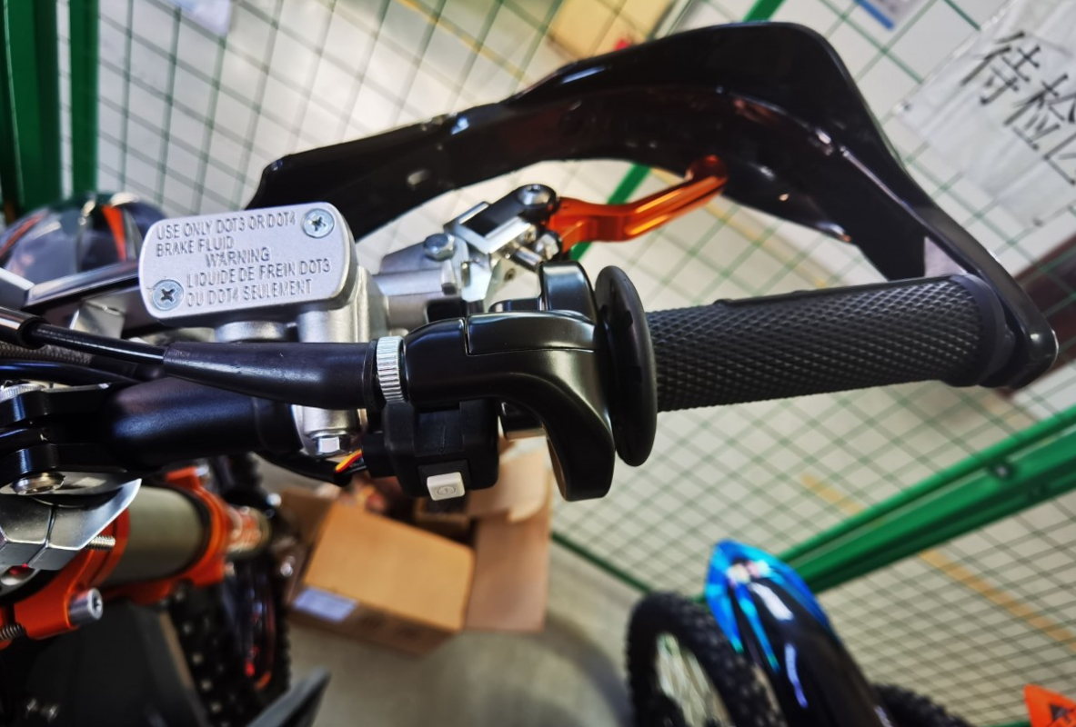 Мотоцикл JHLMOTO JHL Z4 PR250 (172FMM-5) в Реутове