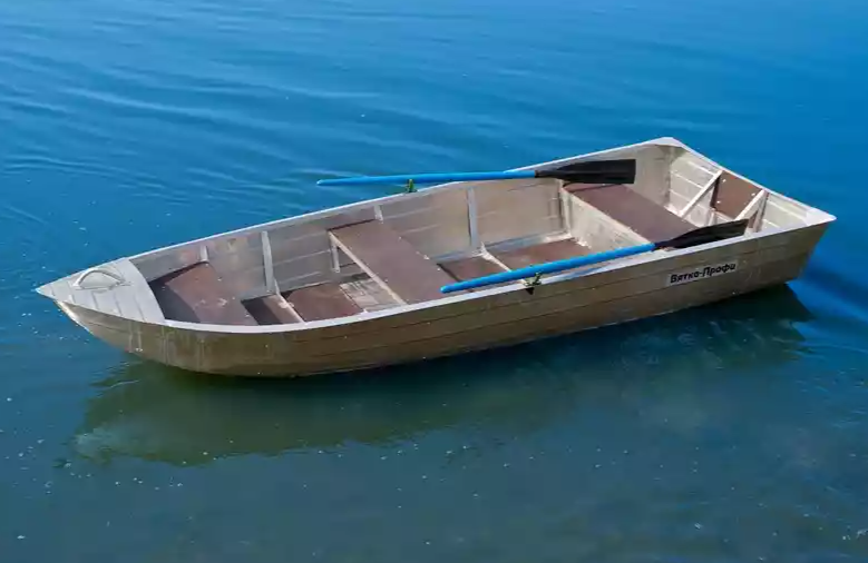 Алюминиевая лодка Вятка-Профи 37 в Реутове
