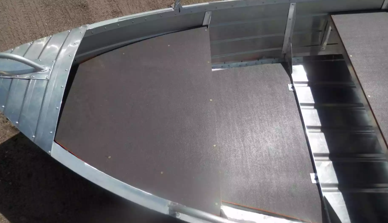 Алюминиевая лодка Вятка-Профи 32 в Реутове