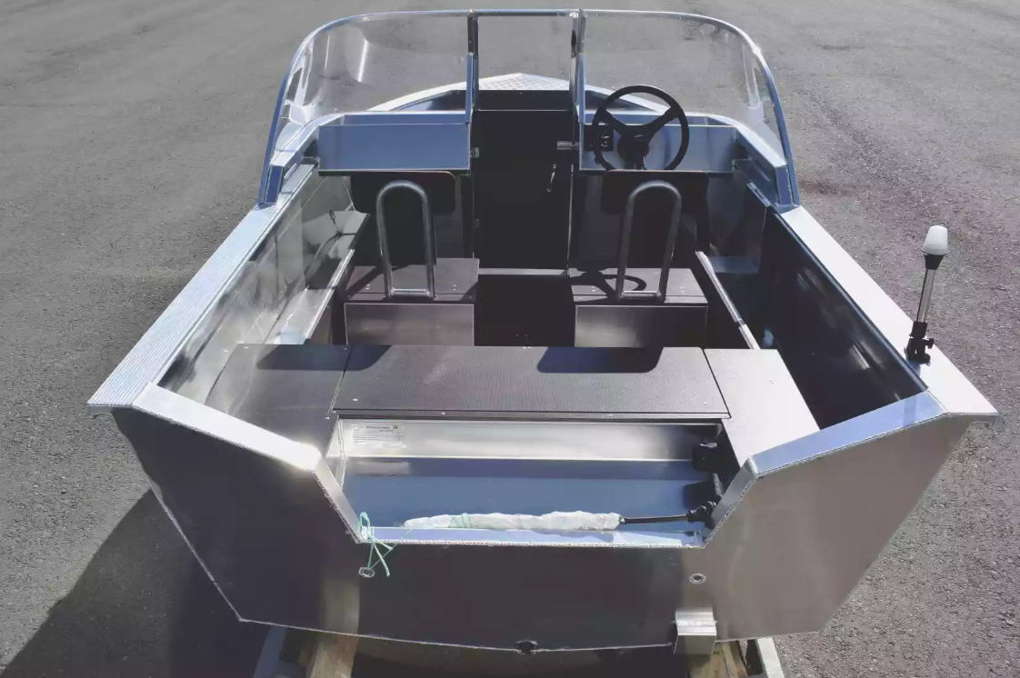 Алюминиевая лодка  Неман-400 DCM в Реутове