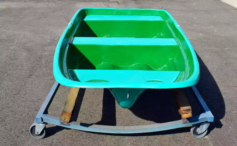 Стеклопластиковая лодка Старт (тримаран) в Реутове