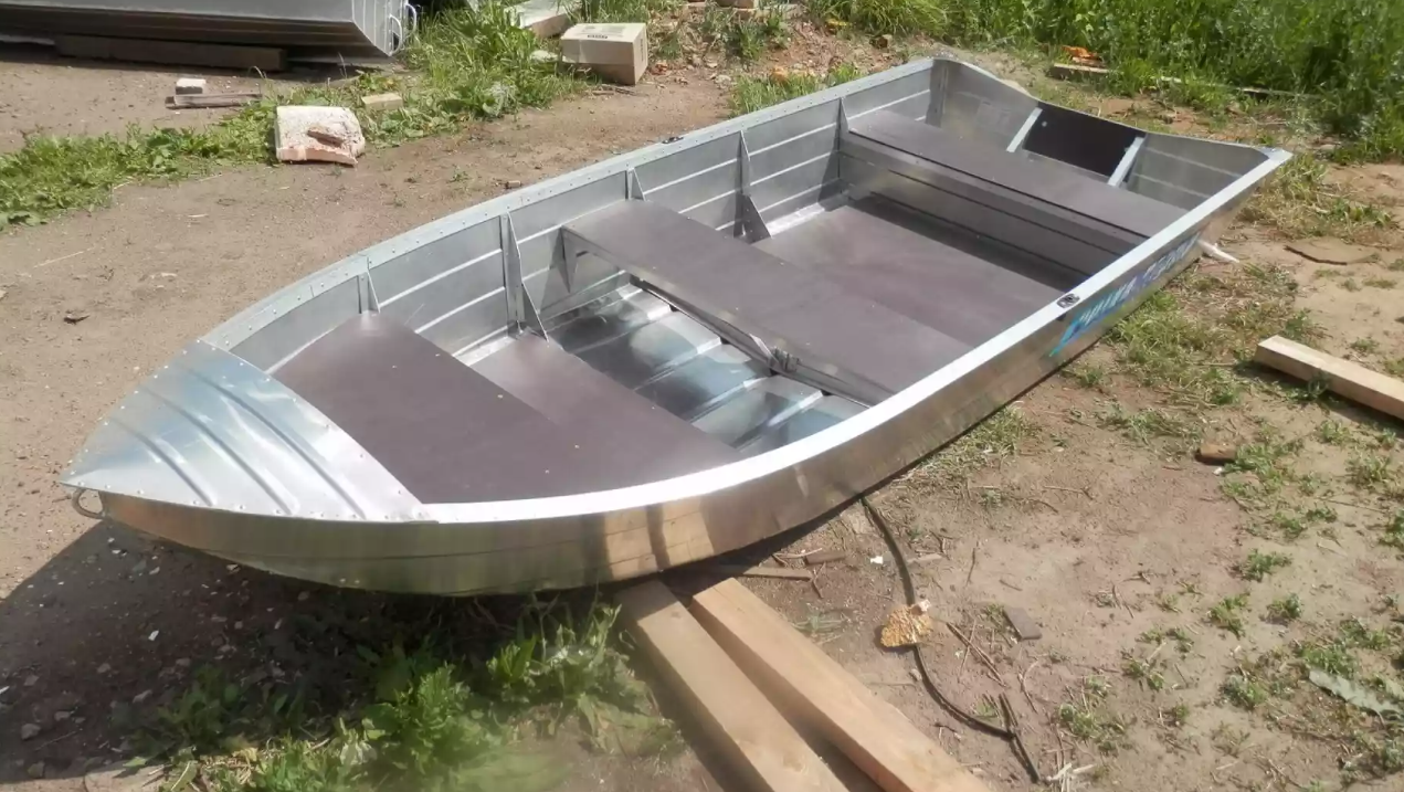 Алюминиевая лодка Вятка-Профи 32 в Реутове