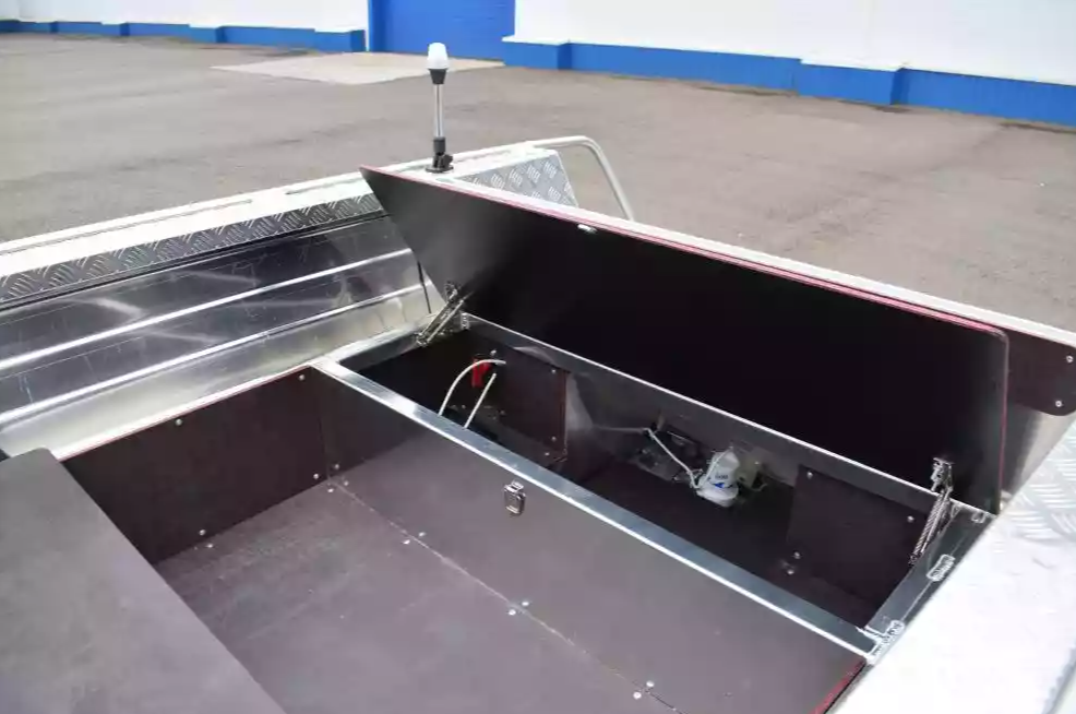 Алюминиевая лодка Wyatboat-390 DCM Увеличенный борт в Реутове