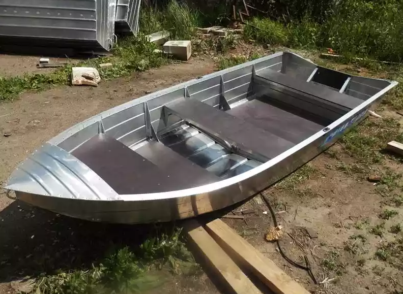 Алюминиевая лодка Вятка-Профи 37 в Реутове