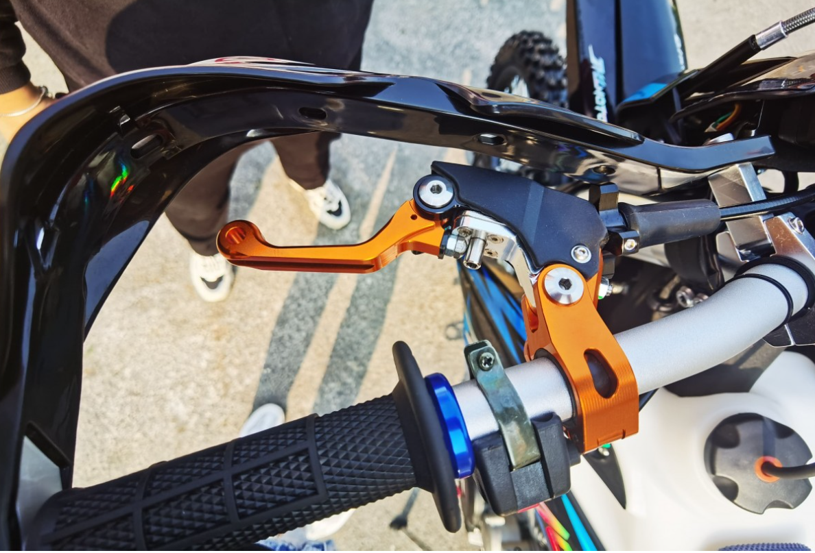 Мотоцикл JHLMOTO JHL Z3 CB250 (172FMM-3A) в Реутове