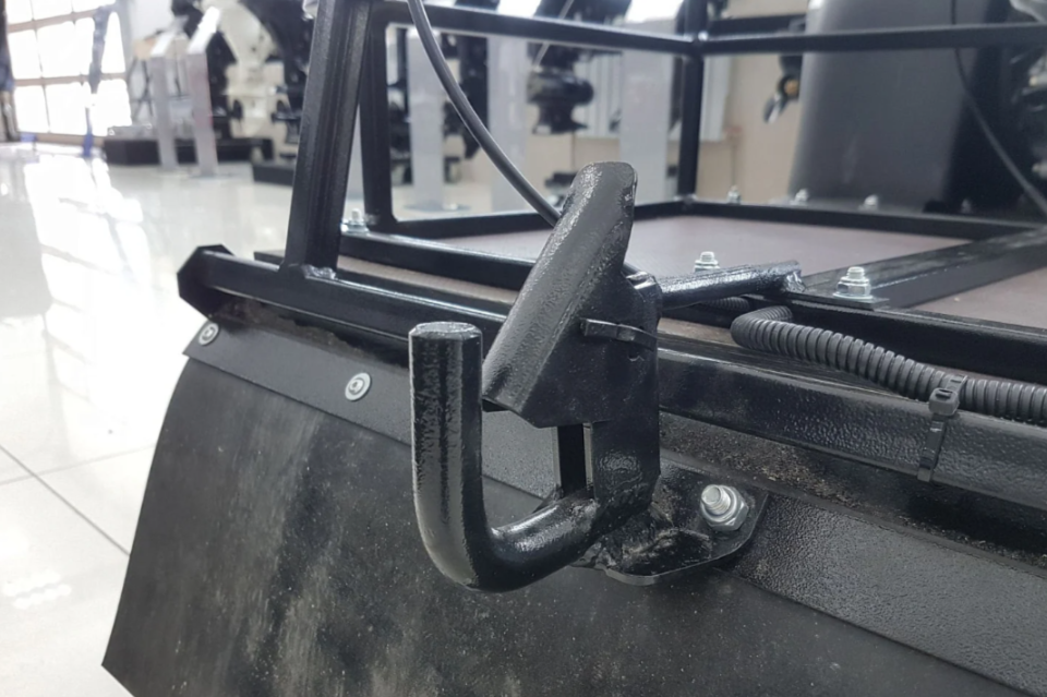 Мотобуксировщик PAXUS 650 AVANT 15 л.с. в Реутове