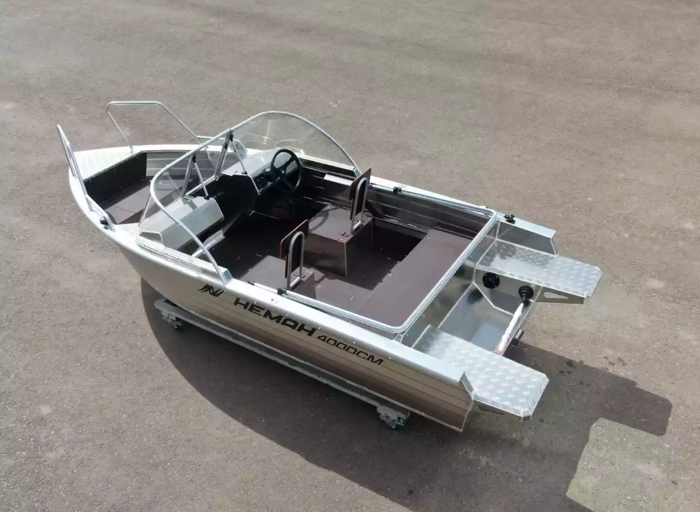 Алюминиевая лодка  Неман-400 DCM NEW в Реутове
