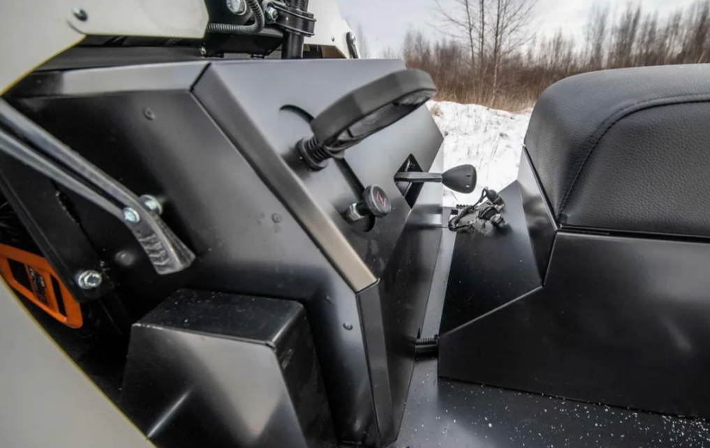 Снегоход АРКТИК 4Т в Реутове