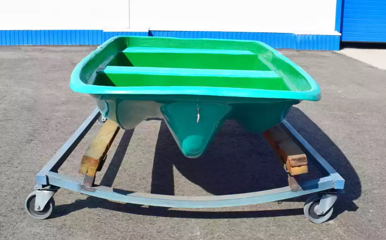 Стеклопластиковая лодка Старт (тримаран) в Реутове