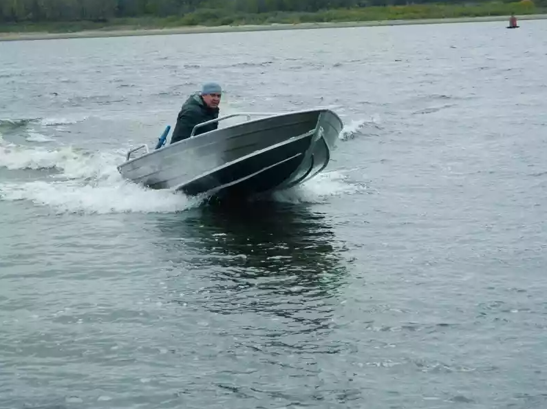 Алюминиевая лодка Wyatboat-390 M в Реутове