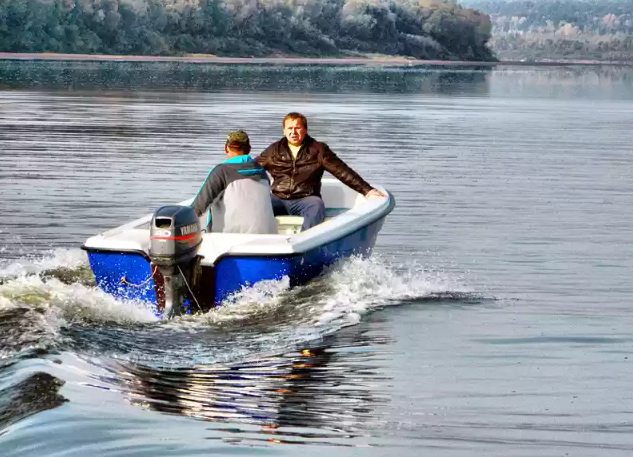 Стеклопластиковая лодка Wyatboat 430 тримаран в Реутове
