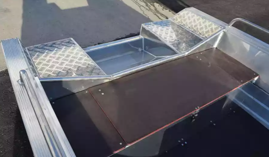 Алюминиевая лодка  Wyatboat-430 Р в Реутове