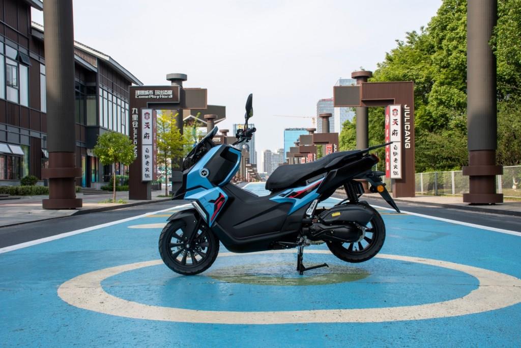 Скутер PROMAX BMW C250X в Реутове