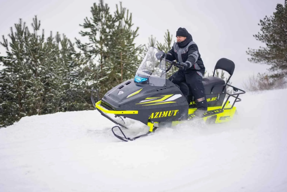 Миниснегоход Бурлак Азимут 24 л.с. , эл.запуск, реверс, тормоз гидравл, капот черный в Реутове