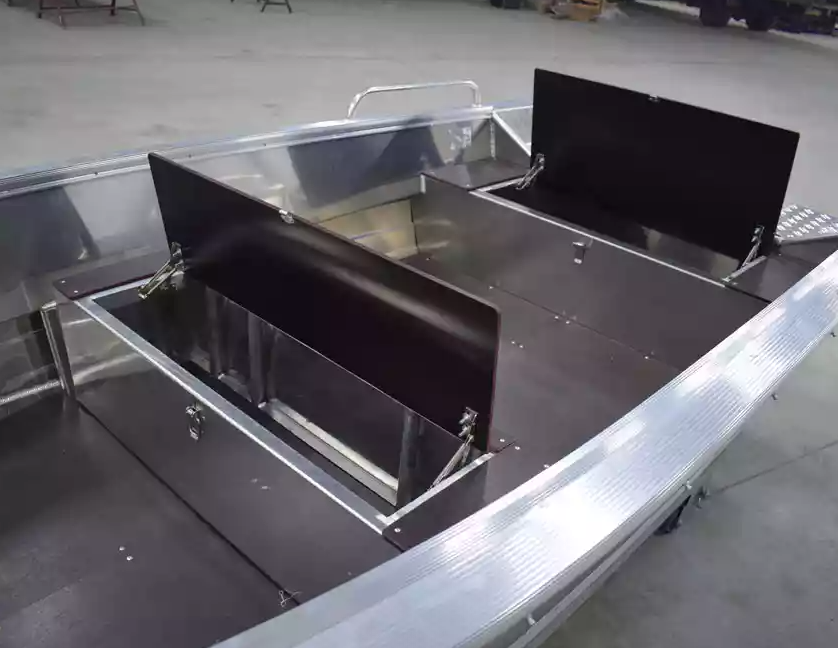 Алюминиевая лодка  Wyatboat-430 Р в Реутове