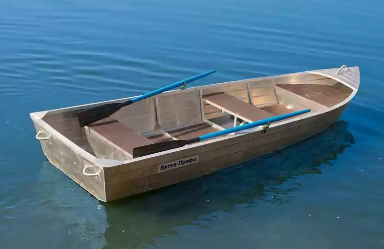 Алюминиевая лодка Вятка-Профи 32 в Реутове