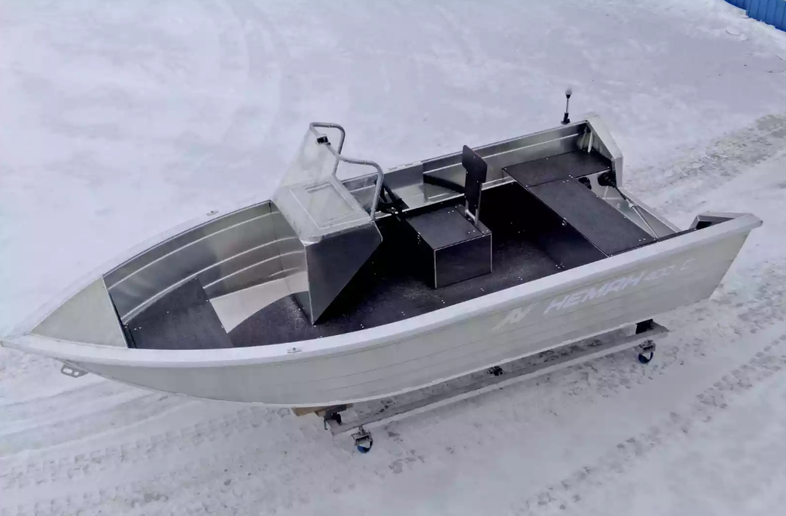 Алюминиевая лодка Неман-400 С в Реутове