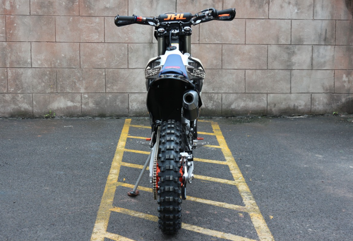 Мотоцикл JHLMOTO JHL Z8i (EFI) NC300S (182-MN) в Реутове