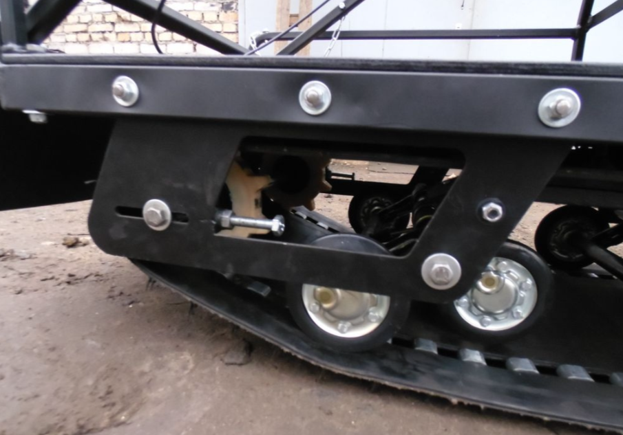 Мотобуксировщик AhtaR Зима 15 л/с с вариатором в Реутове