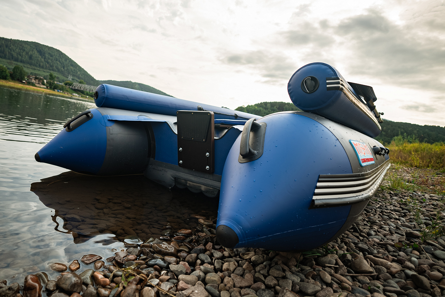 Лодка MISHIMO RIVER FJET PRO 400 под водомет в Реутове