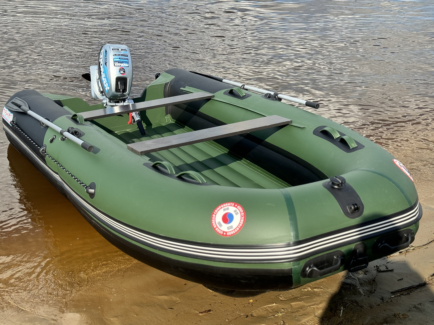 Лодка MISHIMO BIG FLOOR 400 в Реутове