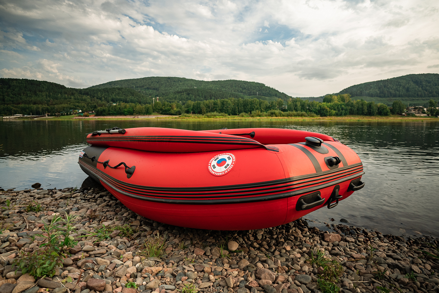 Лодка MISHIMO RIVER FJET PRO 400 под водомет в Реутове