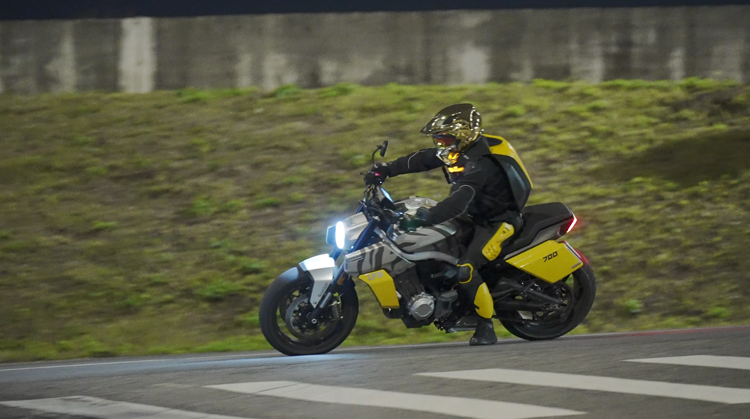 Мотоцикл Benda LFS 700 в Реутове