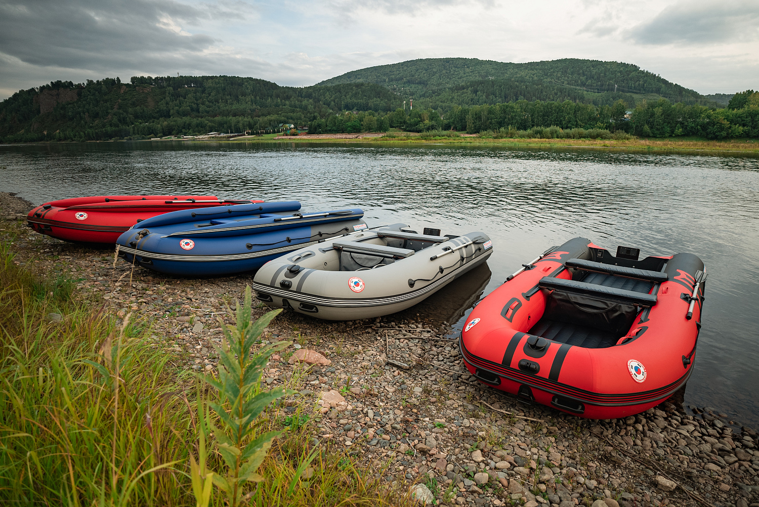 Лодка MISHIMO RIVER FJET PRO 400 под водомет в Реутове